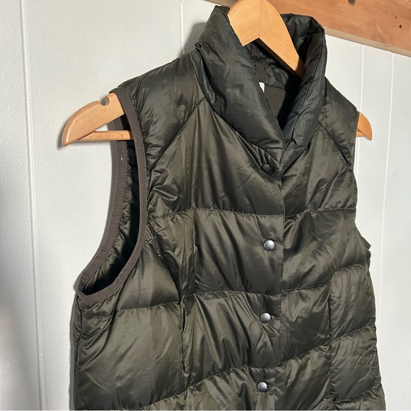 Lululemon down long button up vest - size 8 - Picture 4 of 7